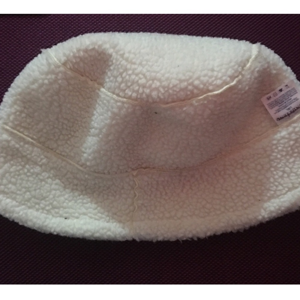 SOLD❣️Wave Bucket Hat-Beige ⛄️🌞🍁 - Picture 4 of 5